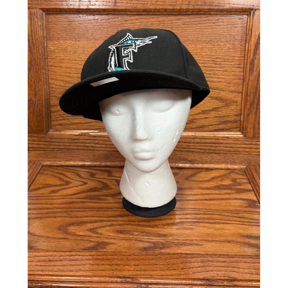Florida Marlins New Era 59FIFTY Fitted Hat Black MLB Baseball Cap Size 7 1/2